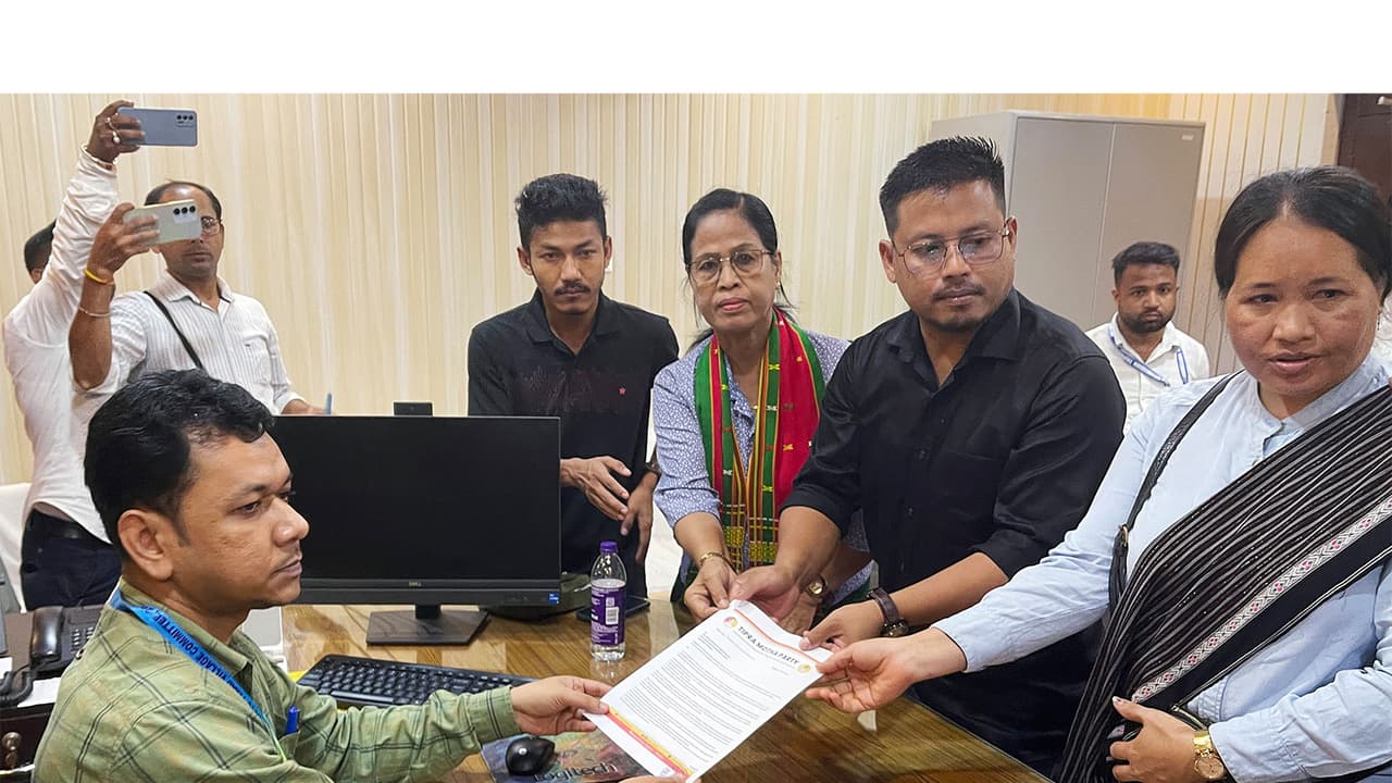 TIPRA Motha approaches Tripura election commission over alleged doctored video (Photo/ANI) TIPRA Motha approaches Tripura election commission over alleged doctored video (Photo/ANI)
