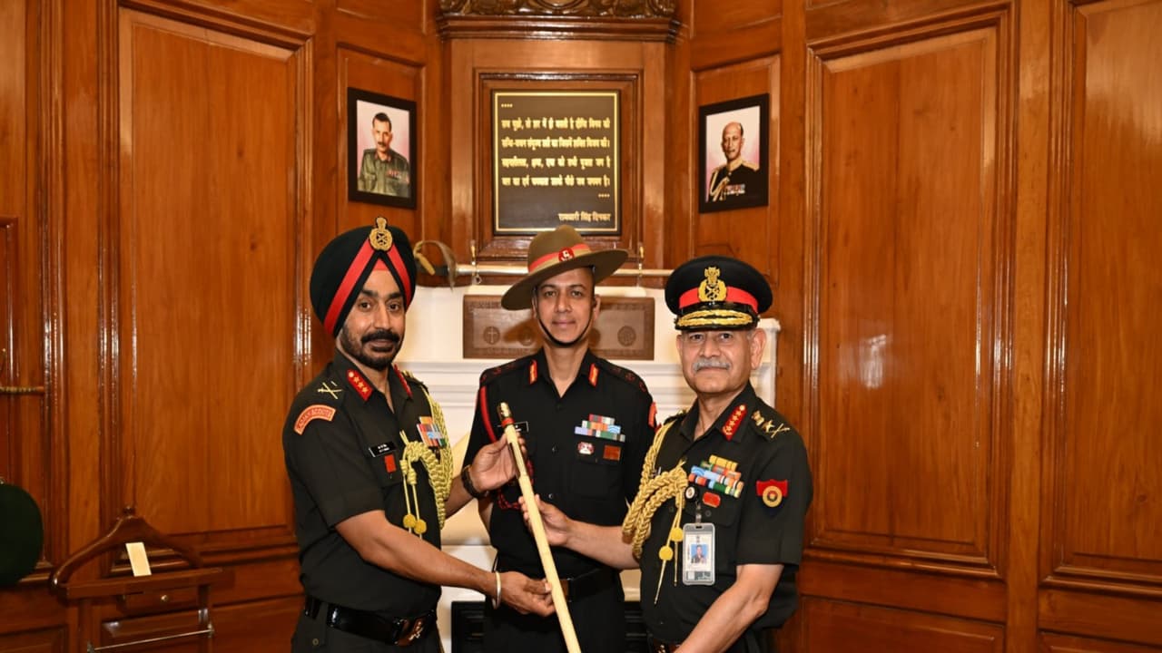 Chief of Army Staff (COAS) General Upendra Dwivedi (Photo/X@adgpi) Chief of Army Staff (COAS) General Upendra Dwivedi (Photo/X@adgpi)