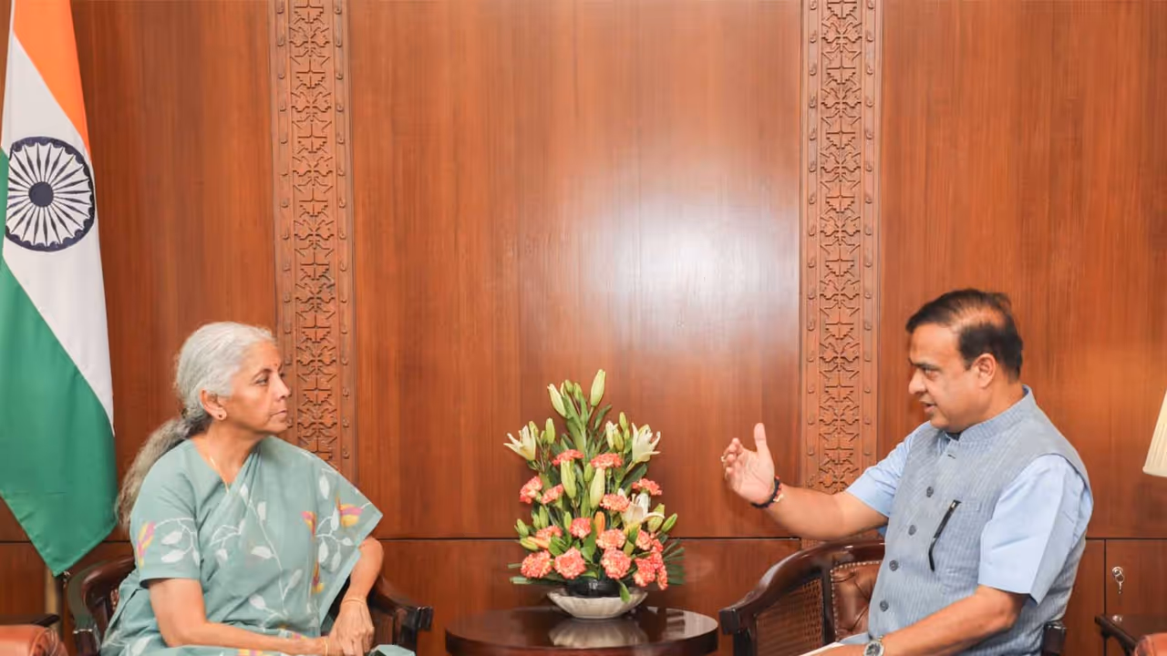 Assam Chief Minister Himanta Biswa Sarma with Union Finance Minister Nirmala Sitharaman (Photo/X/@himantabiswa) Assam Chief Minister Himanta Biswa Sarma with Union Finance Minister Nirmala Sitharaman (Photo/X/@himantabiswa)