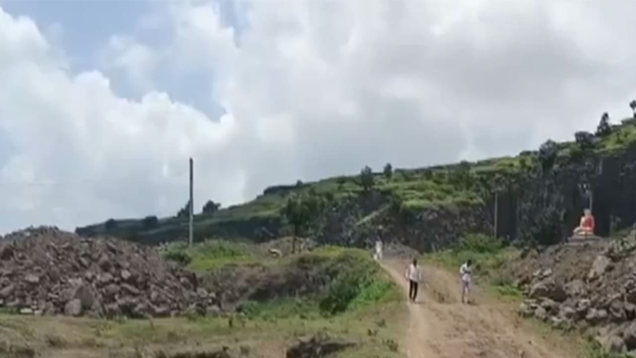 Visual of Khavda hill (Photo/ANI) Visual of Khavda hill (Photo/ANI)