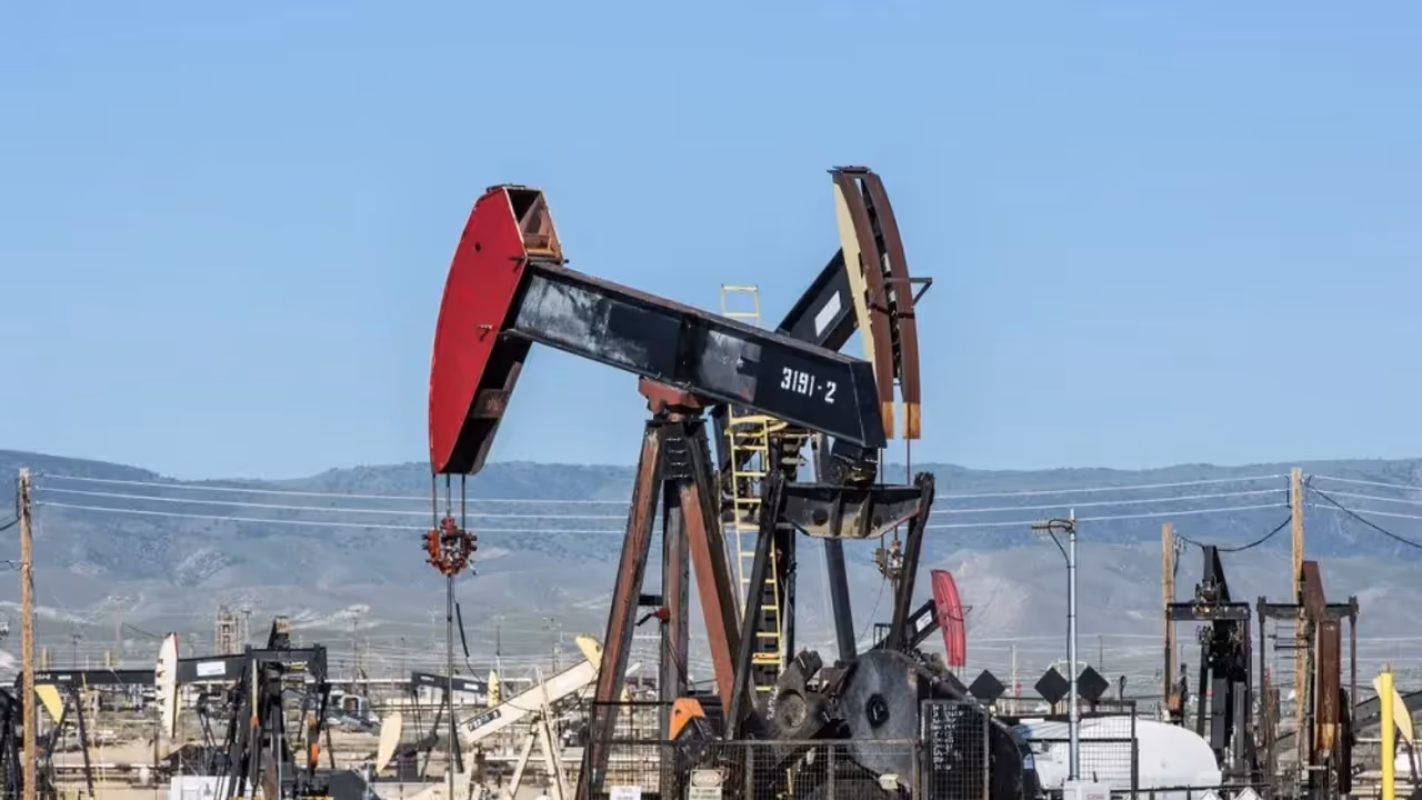 https://stocktwits.com/news articles/markets/equity/sm energy civitas resources merger creates 12 8 b u s shale giant in all stock deal/cL2N5nNR3zh https://stocktwits.com/news articles/markets/equity/sm energy civitas resources merger creates 12 8 b u s shale giant in all stock deal/cL2N5nNR3zh