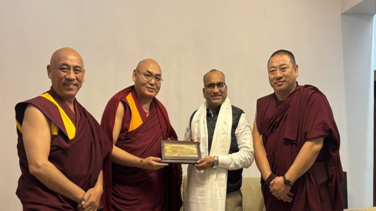 Members of the Tibetan Parliament in Exile’s Standing Committee during an advocacy outreach in New Delhi amid the winter session of the Indian Parliament. (Image Source: Central Tibetan Administration) Members of the Tibetan Parliament in Exile’s Standing Committee during an advocacy outreach in New Delhi amid the winter session of the Indian Parliament. (Image Source: Central Tibetan Administration)