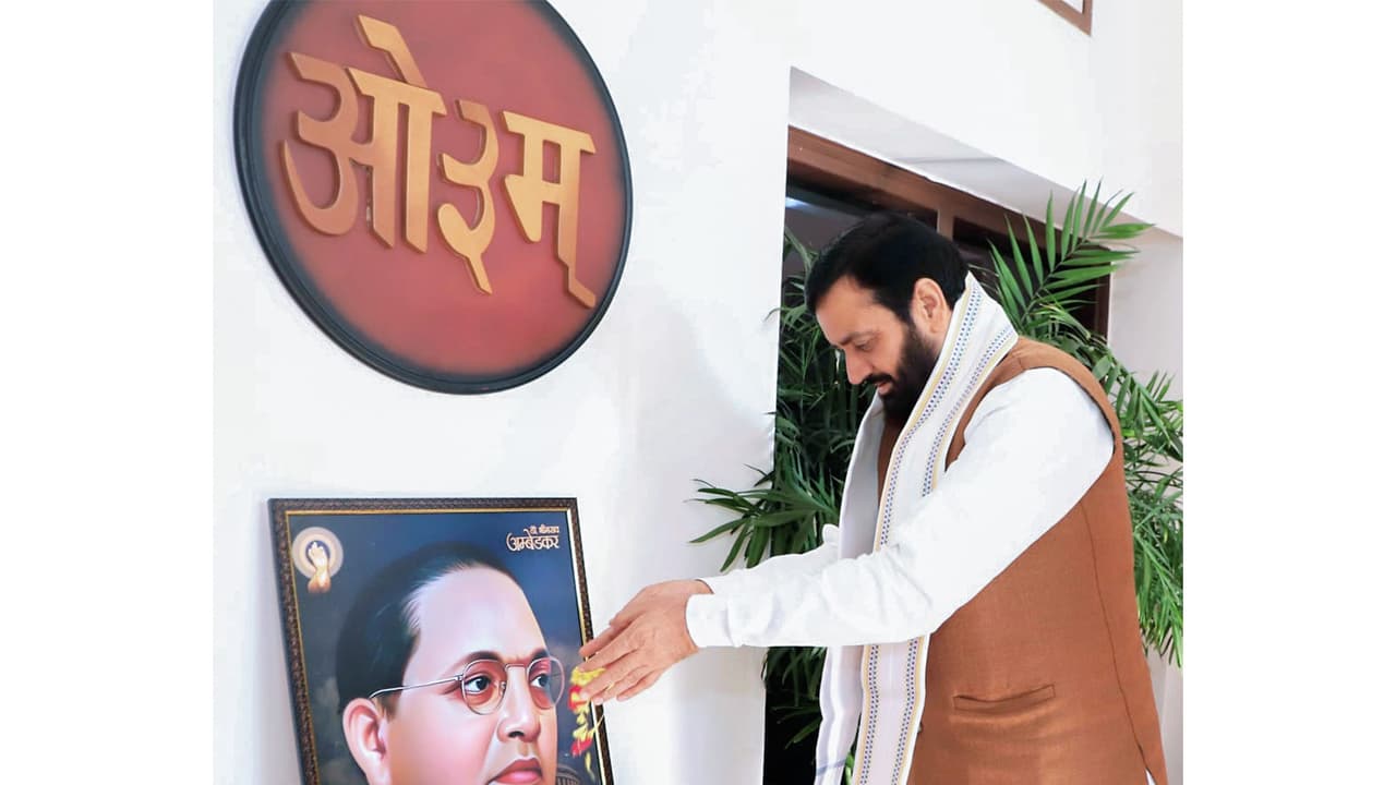 Haryana CM Nayab Singh Saini pays tribute to Dr BR Ambedkar on his Mahaparinirvan Diwas (Photo/ANI)