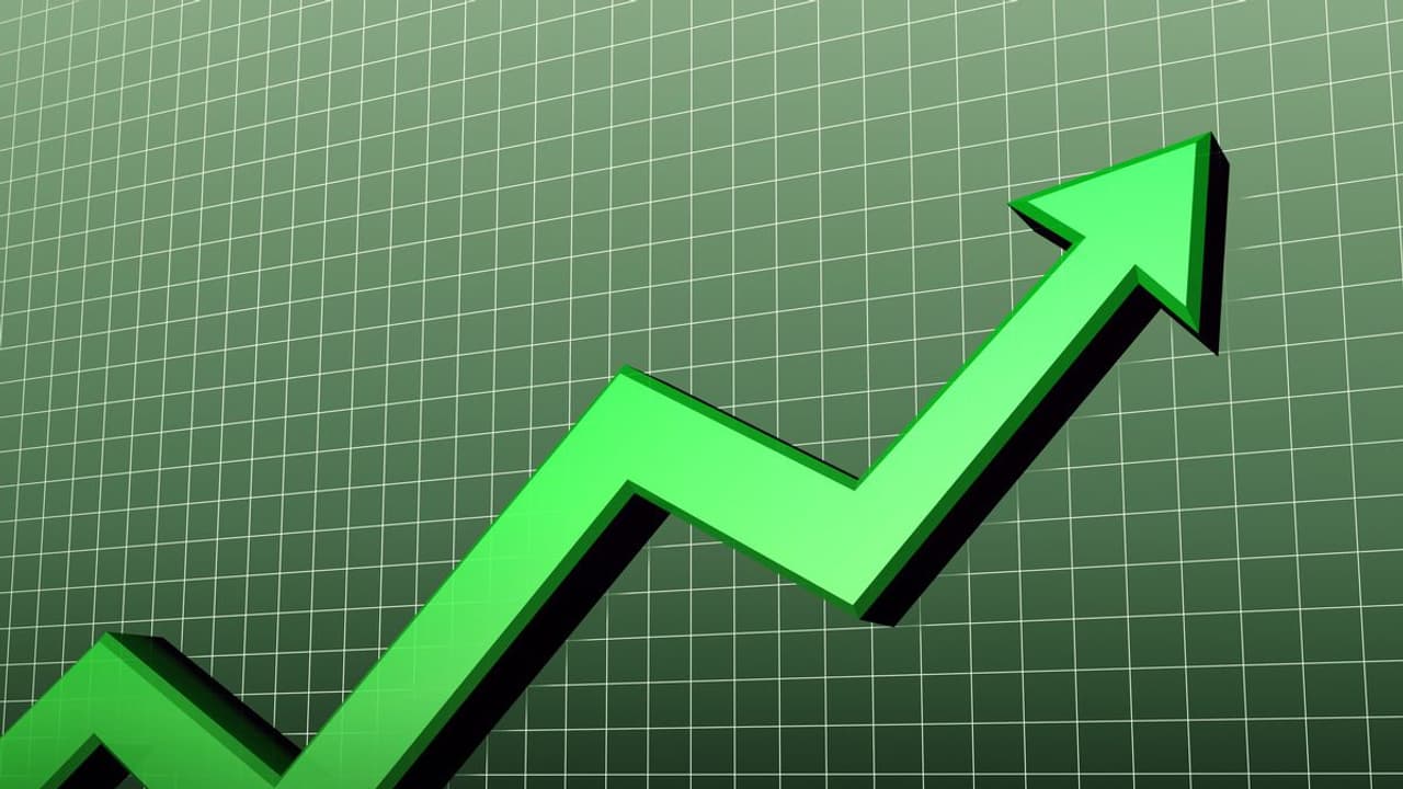 Rambus Shares Surge Amid Wave Of Price Target Hikes, Analysts Call It A ‘Unique Stock’ With ‘Offensive’ Characteristics: Retail Sentiment Soars Rambus Shares Surge Amid Wave Of Price Target Hikes, Analysts Call It A ‘Unique Stock’ With ‘Offensive’ Characteristics: Retail Sentiment Soars