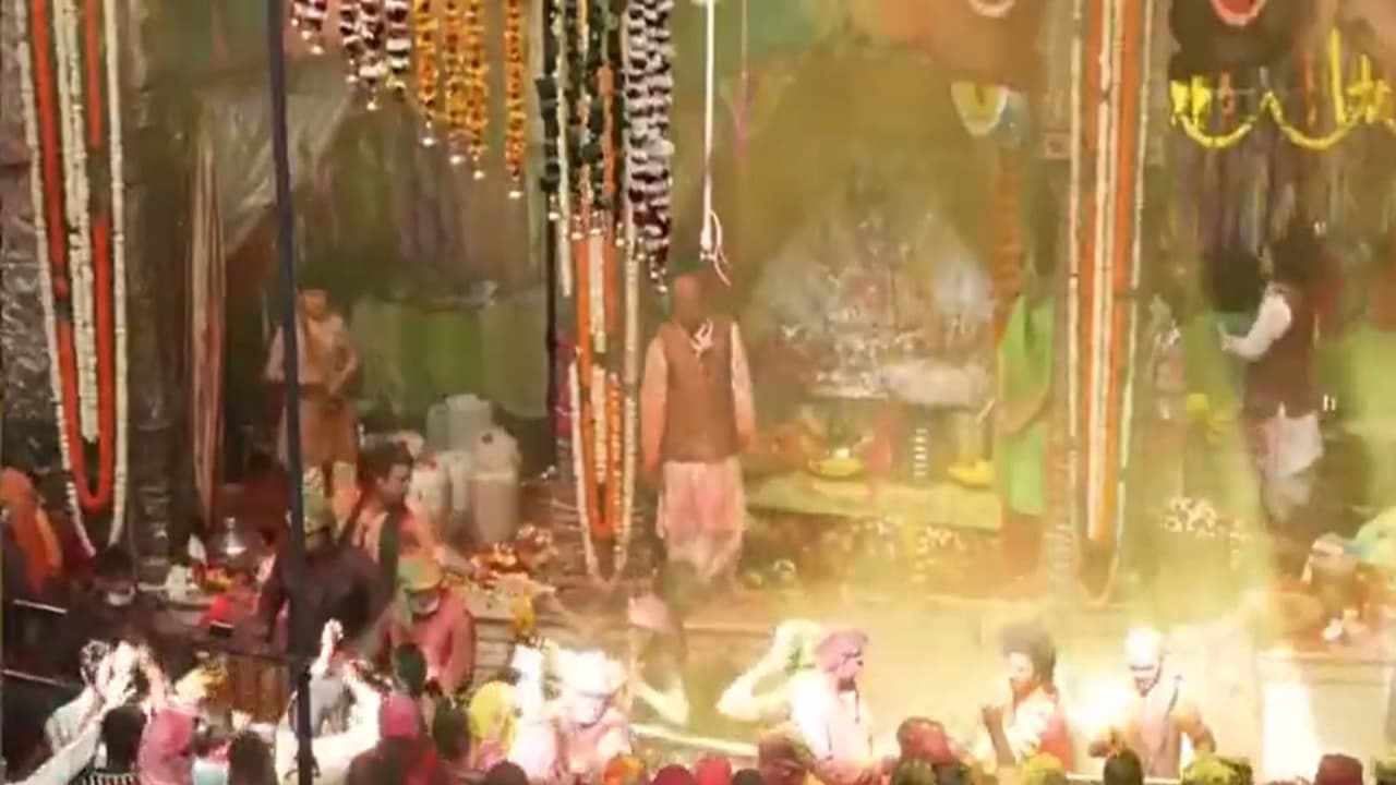 Holi Utsav at Banke Bihari Temple (Photo/ANI) Holi Utsav at Banke Bihari Temple (Photo/ANI)