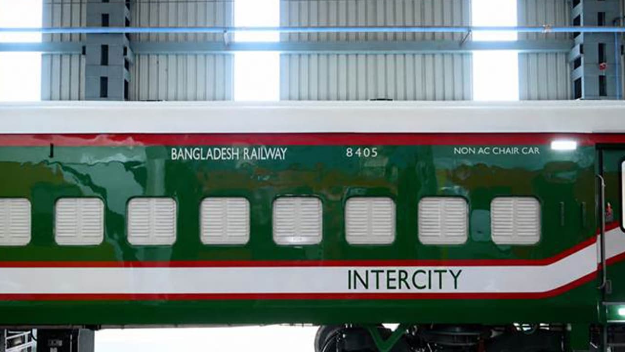 RCF rolls out first rake of passenger coaches for Bangladesh railway (Photo/Ministry of Railways) RCF rolls out first rake of passenger coaches for Bangladesh railway (Photo/Ministry of Railways)