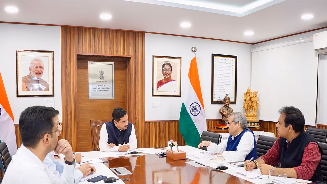 Union Education Minister Pralhad Joshi chairs meeting with officials (Photo/@JoshiPralhad) Union Education Minister Pralhad Joshi chairs meeting with officials (Photo/@JoshiPralhad)