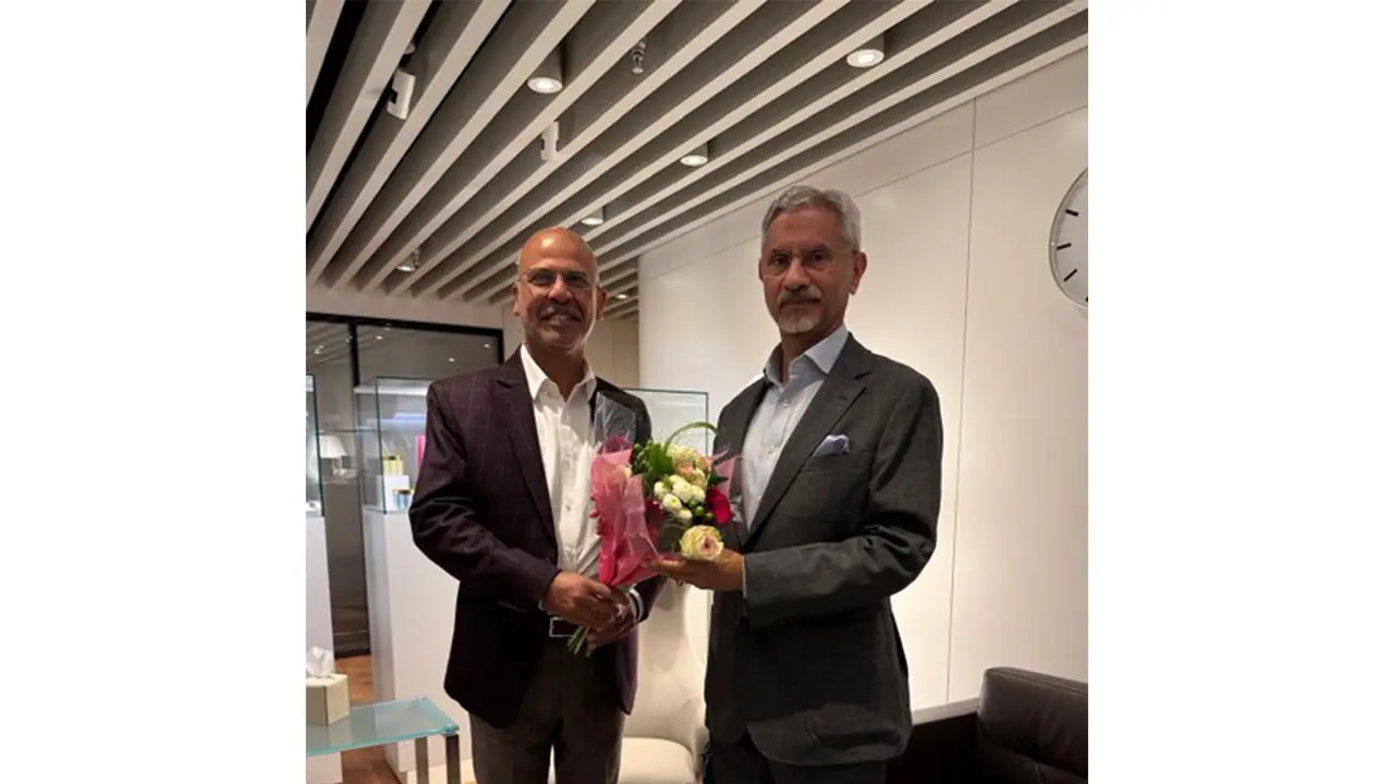 EAM S Jaishankar and Switzerland and Liechtenstein Ambassador Mridul Kumar (Photo/X/@IndiainSwiss) EAM S Jaishankar and Switzerland and Liechtenstein Ambassador Mridul Kumar (Photo/X/@IndiainSwiss)