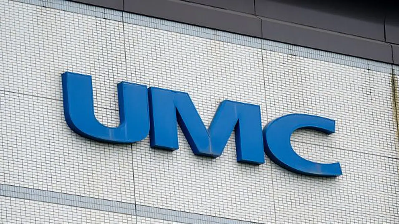 https://stocktwits.com/news articles/markets/equity/umc stock slides after 1 8 b convertible bond pricing proceeds to fund equipment plant expansion/cZDqbJIRBj9 https://stocktwits.com/news articles/markets/equity/umc stock slides after 1 8 b convertible bond pricing proceeds to fund equipment plant expansion/cZDqbJIRBj9