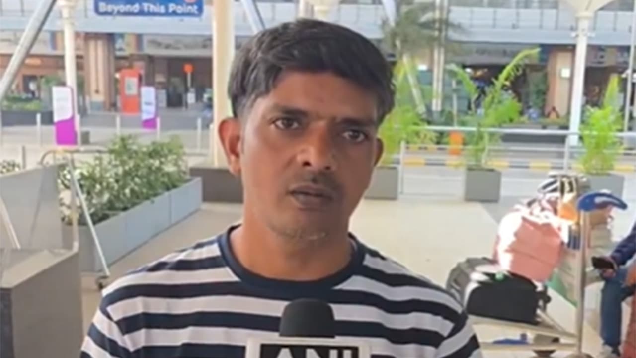 A passanger from Ahemdabad shares his ordeal (Photo/ANI) A passanger from Ahemdabad shares his ordeal (Photo/ANI)