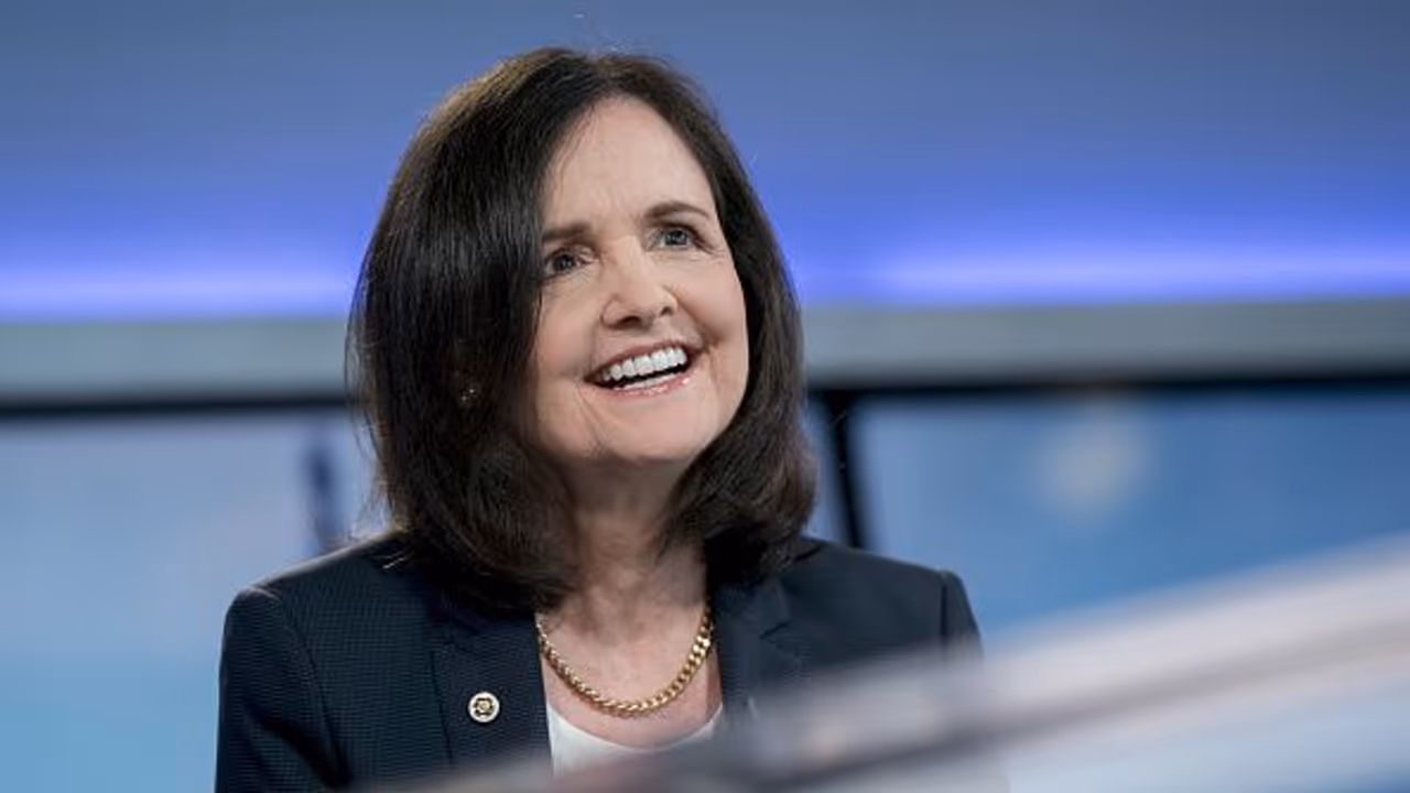 https://stocktwits.com/news articles/markets/equity/us treasury appoints judy shelton as advisor to bessent to focus on currency policy/cZD6thQRBnI https://stocktwits.com/news articles/markets/equity/us treasury appoints judy shelton as advisor to bessent to focus on currency policy/cZD6thQRBnI