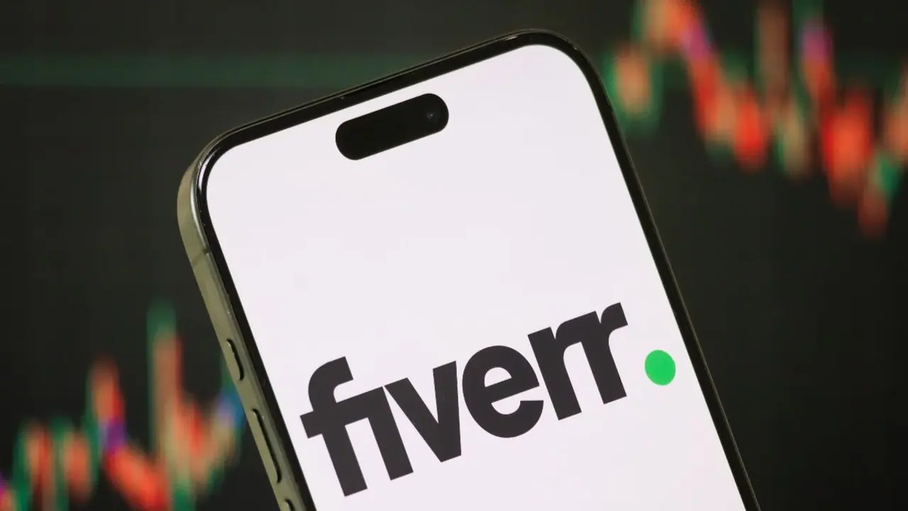 Fiverr International Stock Rallies Pre Market On Upbeat Q4 Revenue, Guidance: Retail Sentiment Jumps To Year High