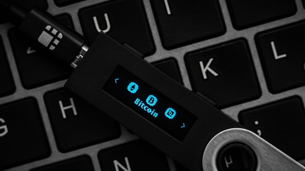https://stocktwits.com/news articles/markets/cryptocurrency/ledger wallet spy implant scare spreads to europe as crypto losses top 86 m report/cZxd9aERBF4 https://stocktwits.com/news articles/markets/cryptocurrency/ledger wallet spy implant scare spreads to europe as crypto losses top 86 m report/cZxd9aERBF4