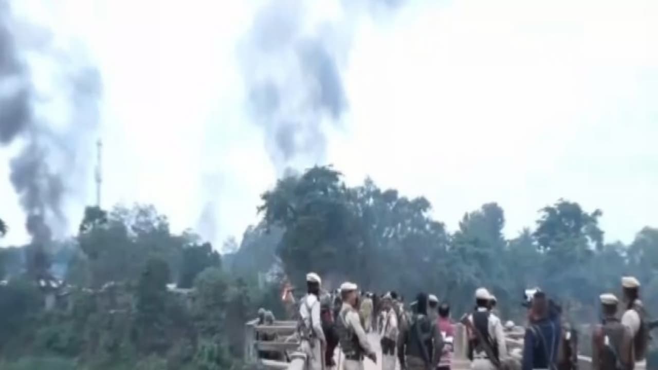 Assam police controlling the conflict with protestors (File Photo/ANI) Assam police controlling the conflict with protestors (File Photo/ANI)