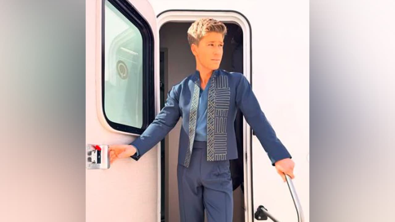 Robert Irwin (Image source: Instagram/ @robertirwinphotography) Robert Irwin (Image source: Instagram/ @robertirwinphotography)