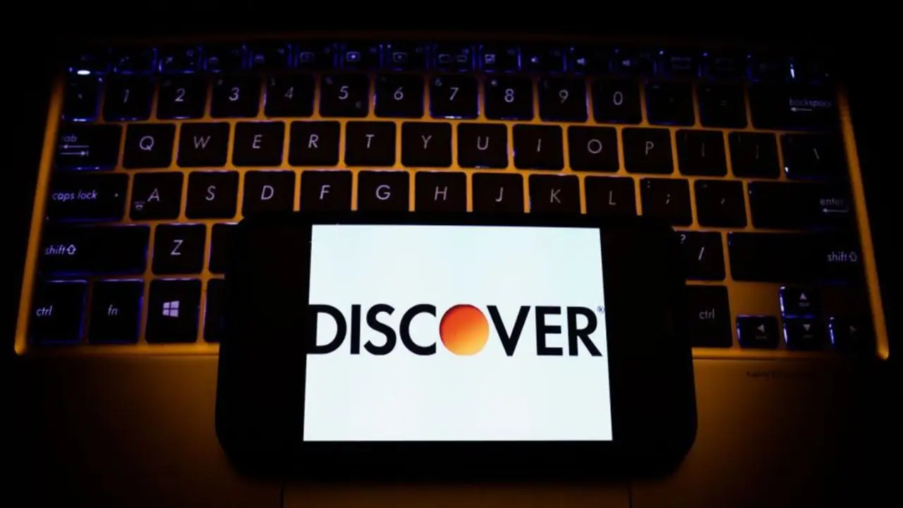 Capital One, Discover Financial In Spotlight After Report Hints At Removal Of DOJ Hurdle To $35B Deal, Retail’s Bullish 