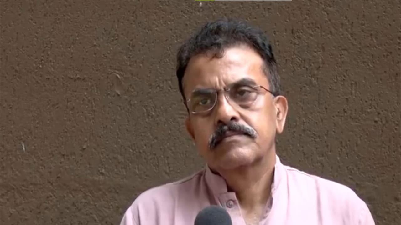 Shiv Sena leader Sanjay Nirupam (Photo/ANI) Shiv Sena leader Sanjay Nirupam (Photo/ANI)