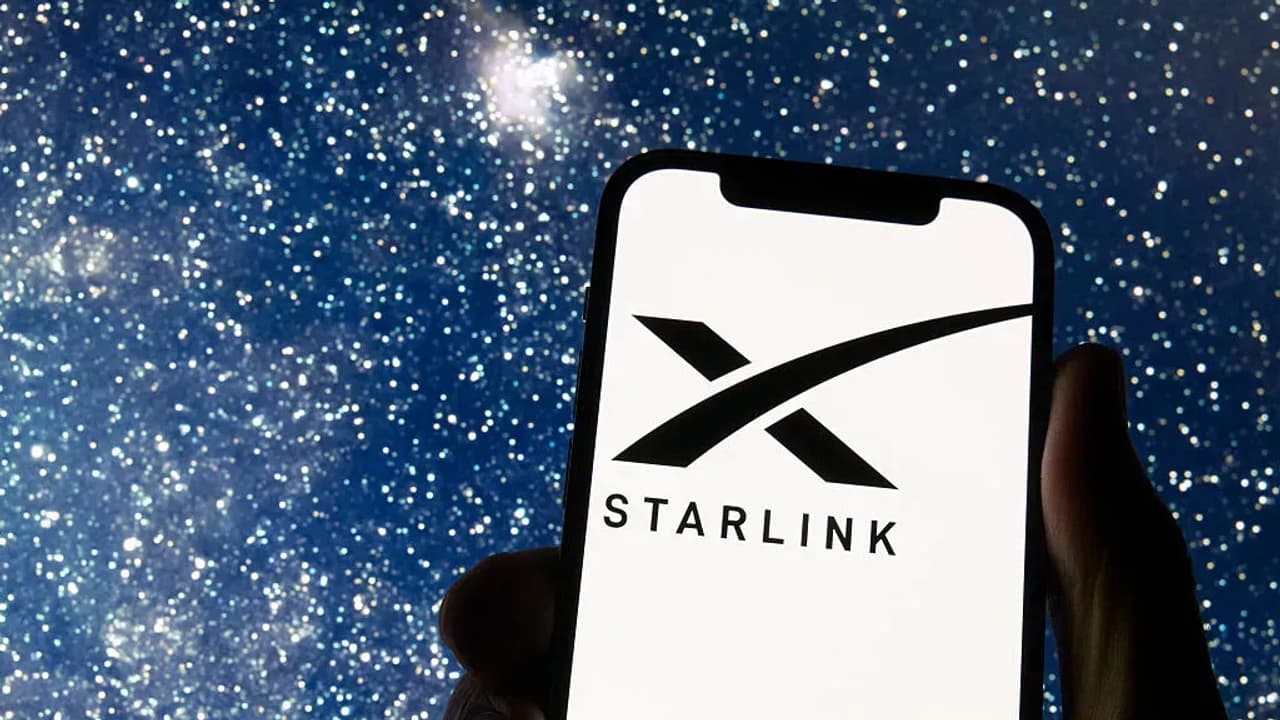 https://stocktwits.com/news articles/markets/equity/spacex says starlink satellite tumbling toward earth after anomaly/cLegMrNREr4 https://stocktwits.com/news articles/markets/equity/spacex says starlink satellite tumbling toward earth after anomaly/cLegMrNREr4