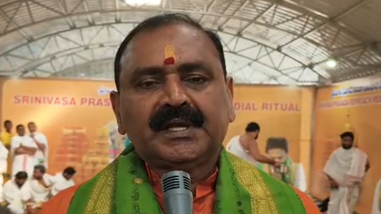 YSRCP leader Bhuman Karunakar Reddy (Photo/ ANI) YSRCP leader Bhuman Karunakar Reddy (Photo/ ANI)