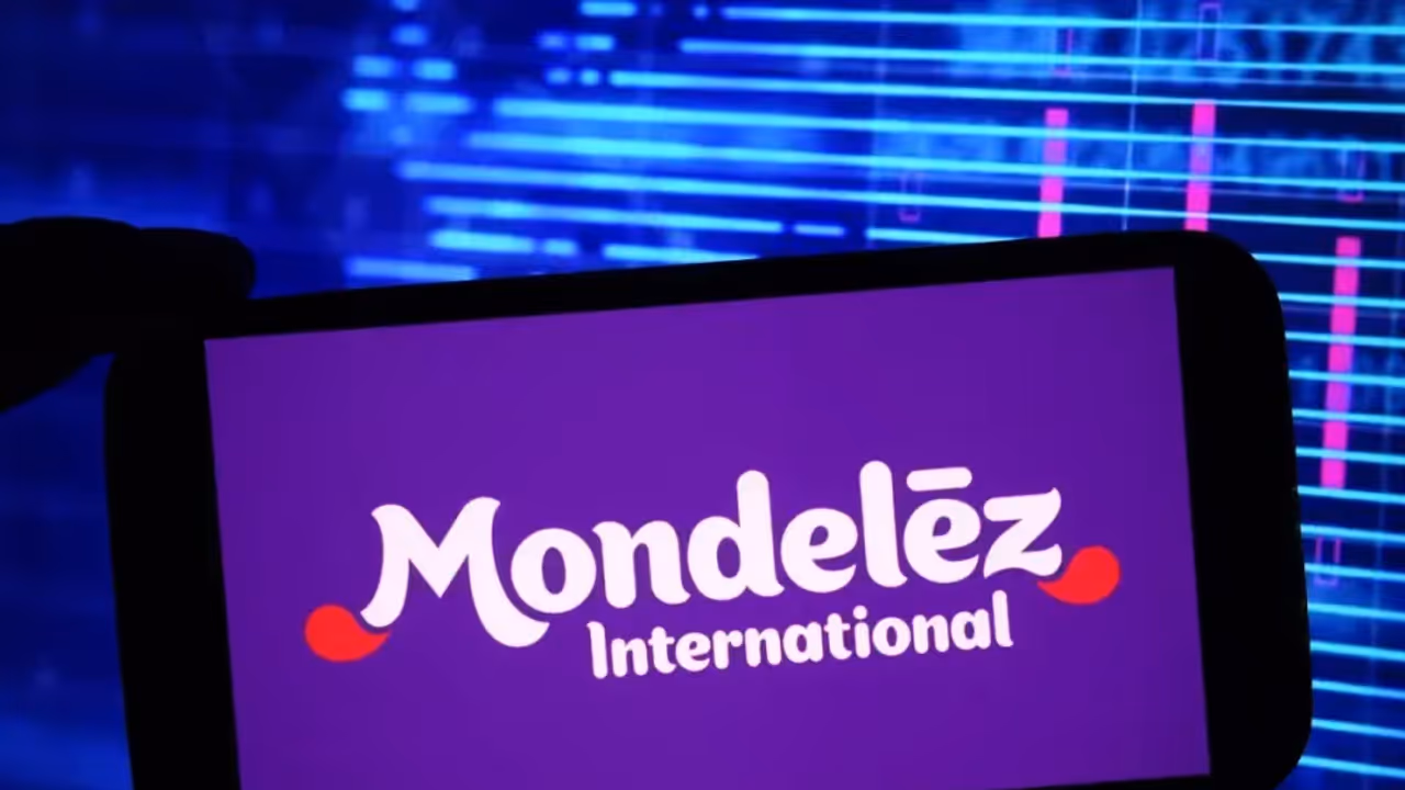 https://stocktwits.com/news articles/markets/equity/mondelez retail investors unimpressed after wells fargo upgrades rating/chmPU0QRR5V