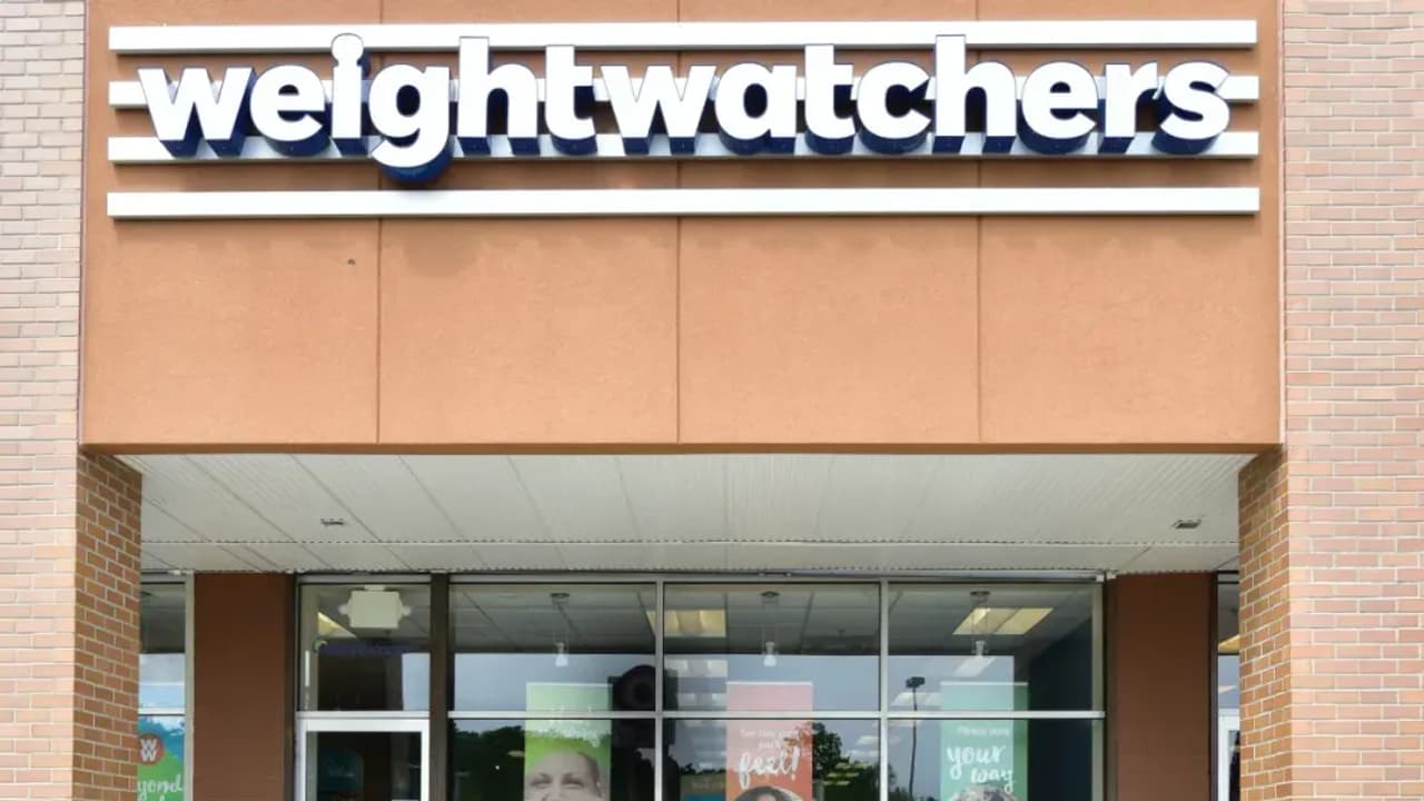 https://stocktwits.com/news articles/markets/equity/weightwatchers bankruptcy buzz could be a strategy to get a better deal/chQCxFERbL3 https://stocktwits.com/news articles/markets/equity/weightwatchers bankruptcy buzz could be a strategy to get a better deal/chQCxFERbL3
