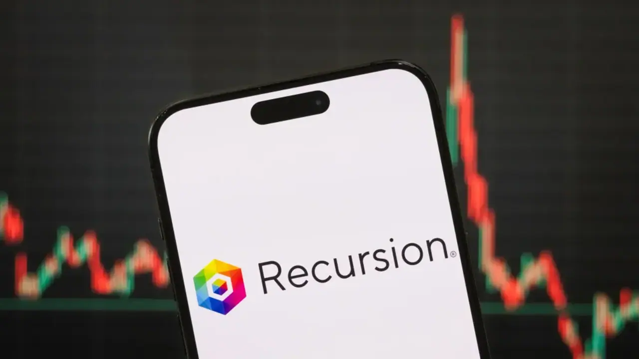 https://stocktwits.com/news articles/markets/equity/retail traders bearish on recursion pharma ahead of q1 results/chi5l59RbK5