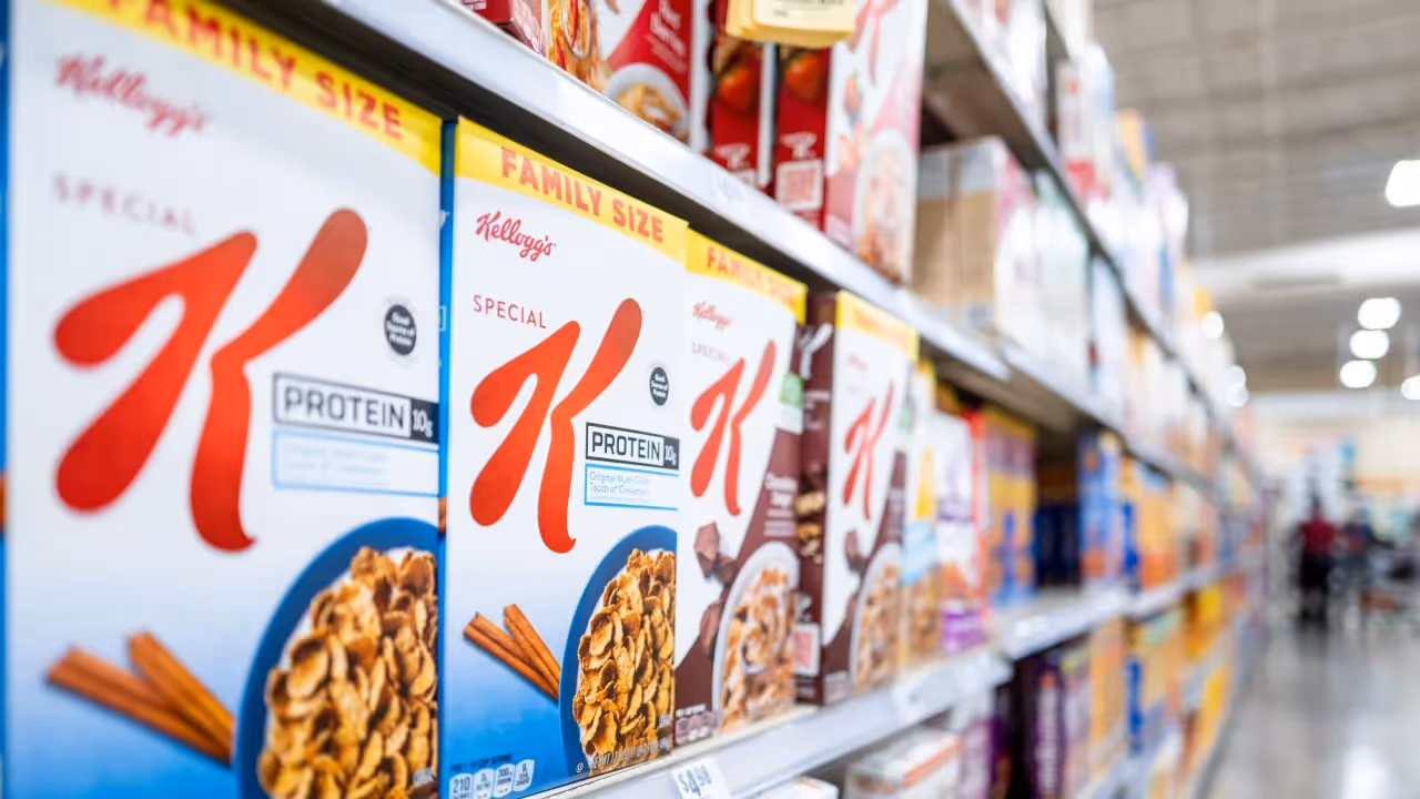 https://stocktwits.com/news articles/markets/equity/kelloggs agrees to eliminate artificial dyes from cereals by 2027/chrCje1Rd9M https://stocktwits.com/news articles/markets/equity/kelloggs agrees to eliminate artificial dyes from cereals by 2027/chrCje1Rd9M