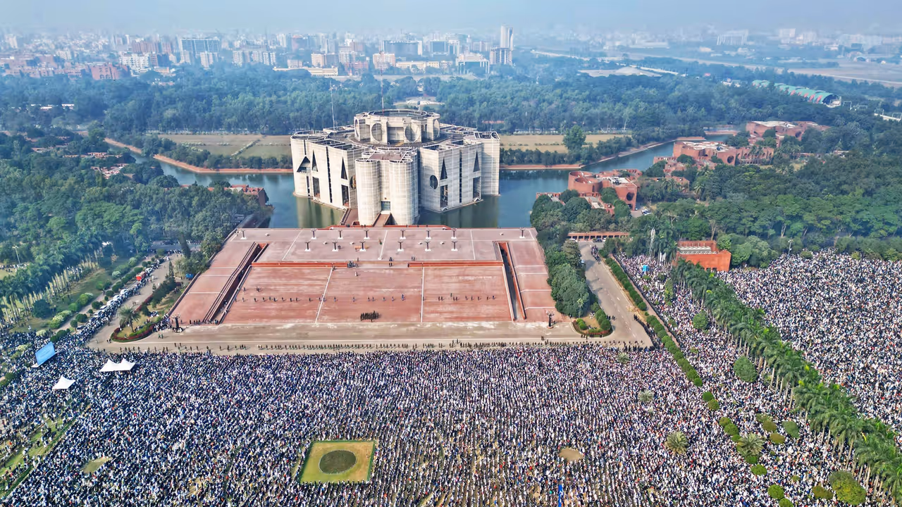 Scores of attendees of Former Prime Minister of Bangladesh Khaleda Zia's funeral (Photo: X@trahmanbnp) Scores of attendees of Former Prime Minister of Bangladesh Khaleda Zia's funeral (Photo: X@trahmanbnp)
