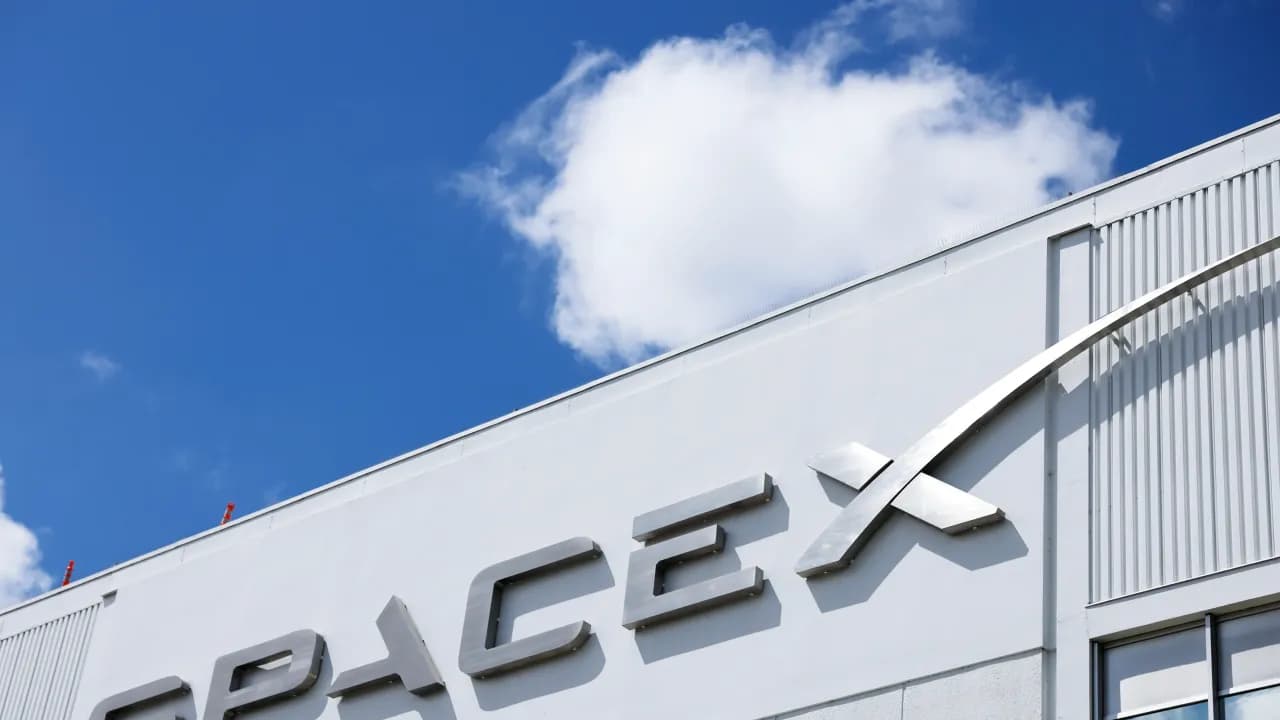https://stocktwits.com/news articles/markets/equity/could spacex market debut send sp 500 to 9000 evercore isi dream big fomo/cZKfvrQR73u https://stocktwits.com/news articles/markets/equity/could spacex market debut send sp 500 to 9000 evercore isi dream big fomo/cZKfvrQR73u