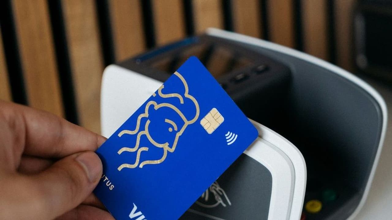 https://stocktwits.com/news articles/markets/equity/visa stock has caught wall street s attention what s the china angle/cZxBoW9RBYk https://stocktwits.com/news articles/markets/equity/visa stock has caught wall street s attention what s the china angle/cZxBoW9RBYk