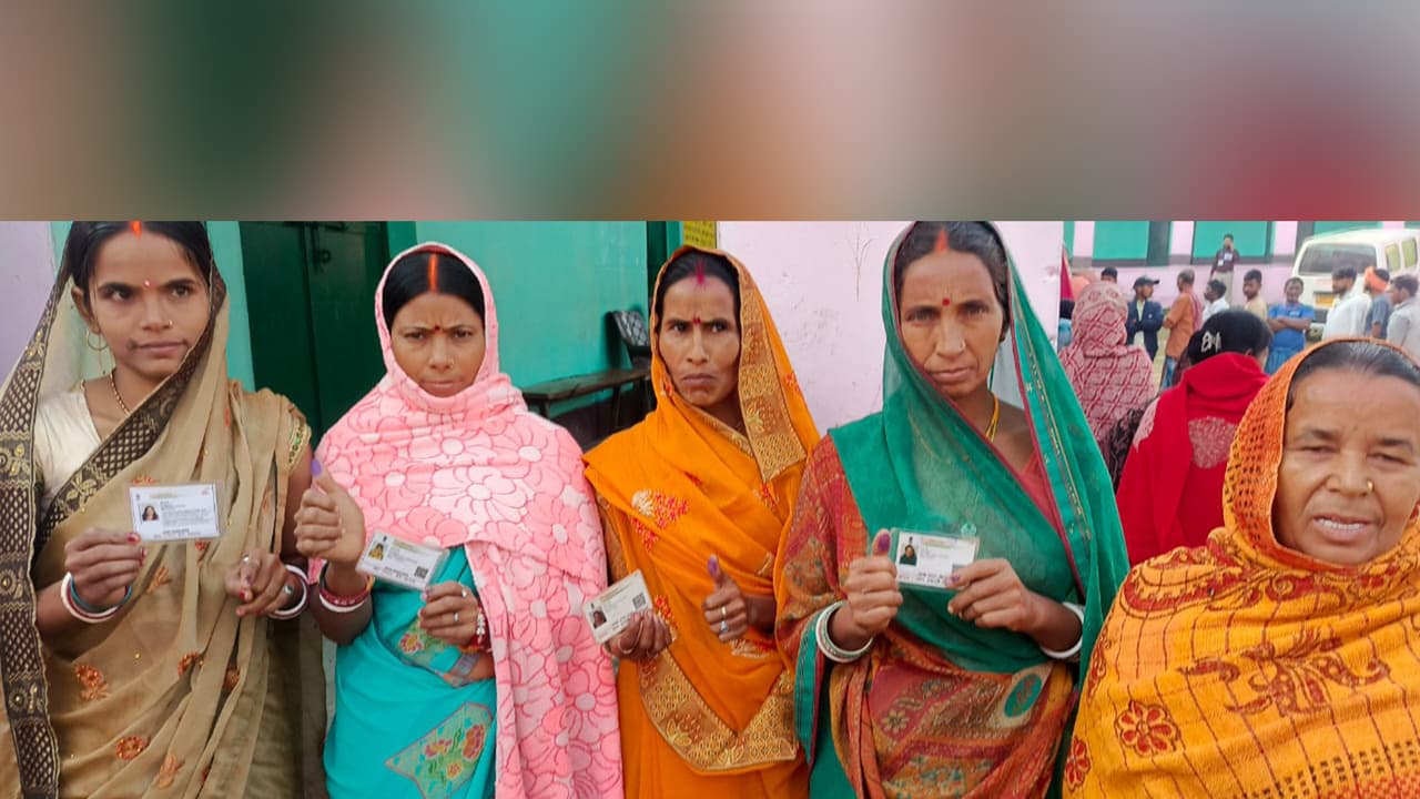 Voters in Jamui (Photo/X@CEOBihar) Voters in Jamui (Photo/X@CEOBihar)