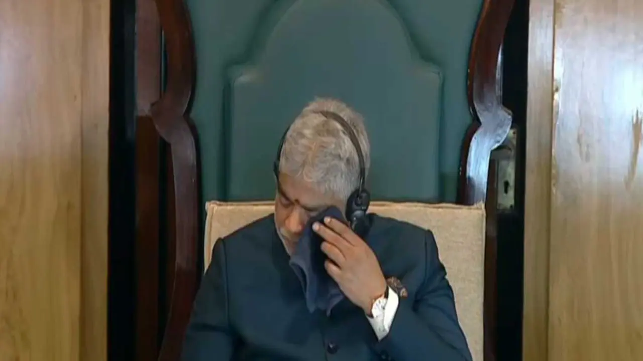 Telangana Assembly Speaker Gaddam Prasad Kumar breaks down In house (File Photo/I&PR Telangana) Telangana Assembly Speaker Gaddam Prasad Kumar breaks down In house (File Photo/I&PR Telangana)
