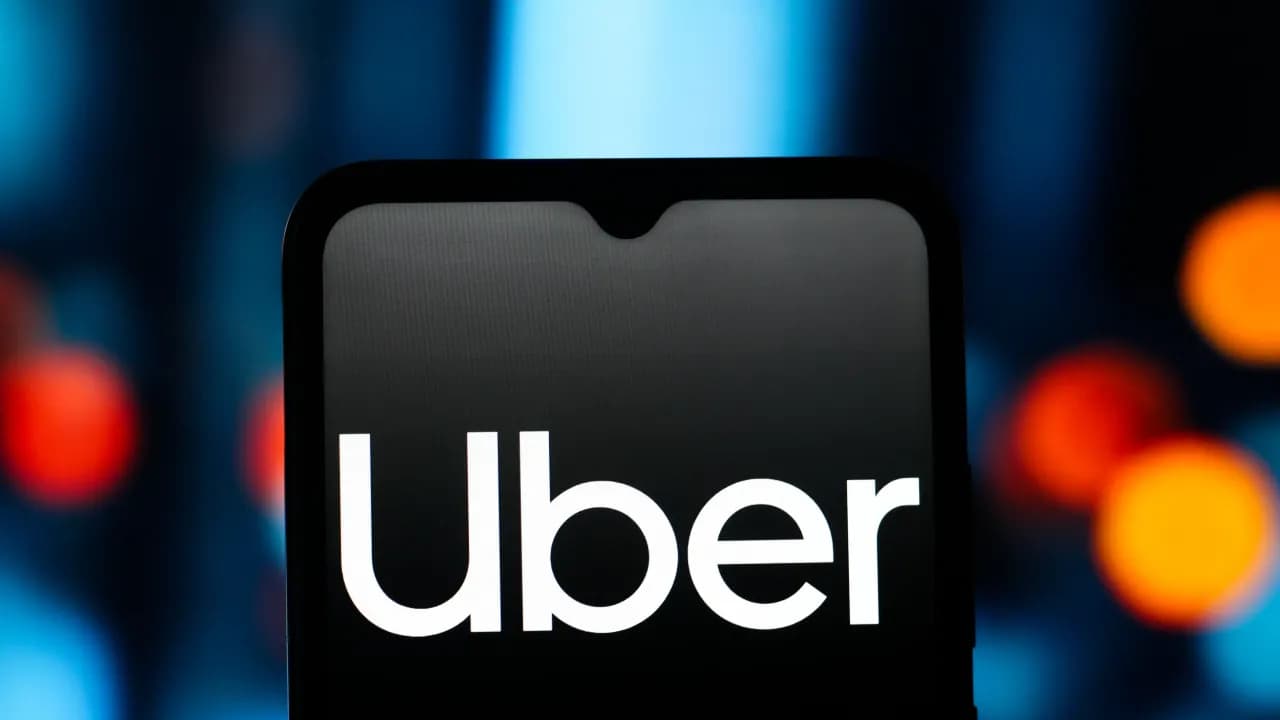 https://stocktwits.com/news articles/markets/equity/uber stock rises overnight rosenblatt calls uber a durably compounding platform sees 32 upside/cZsoQi7RJtY https://stocktwits.com/news articles/markets/equity/uber stock rises overnight rosenblatt calls uber a durably compounding platform sees 32 upside/cZsoQi7RJtY