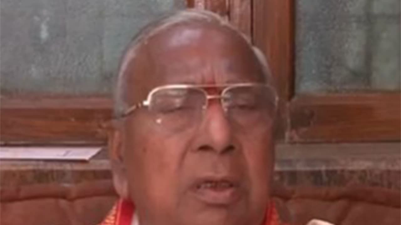 Congress leader V Hanumantha Rao (Photo/ANI) Congress leader V Hanumantha Rao (Photo/ANI)