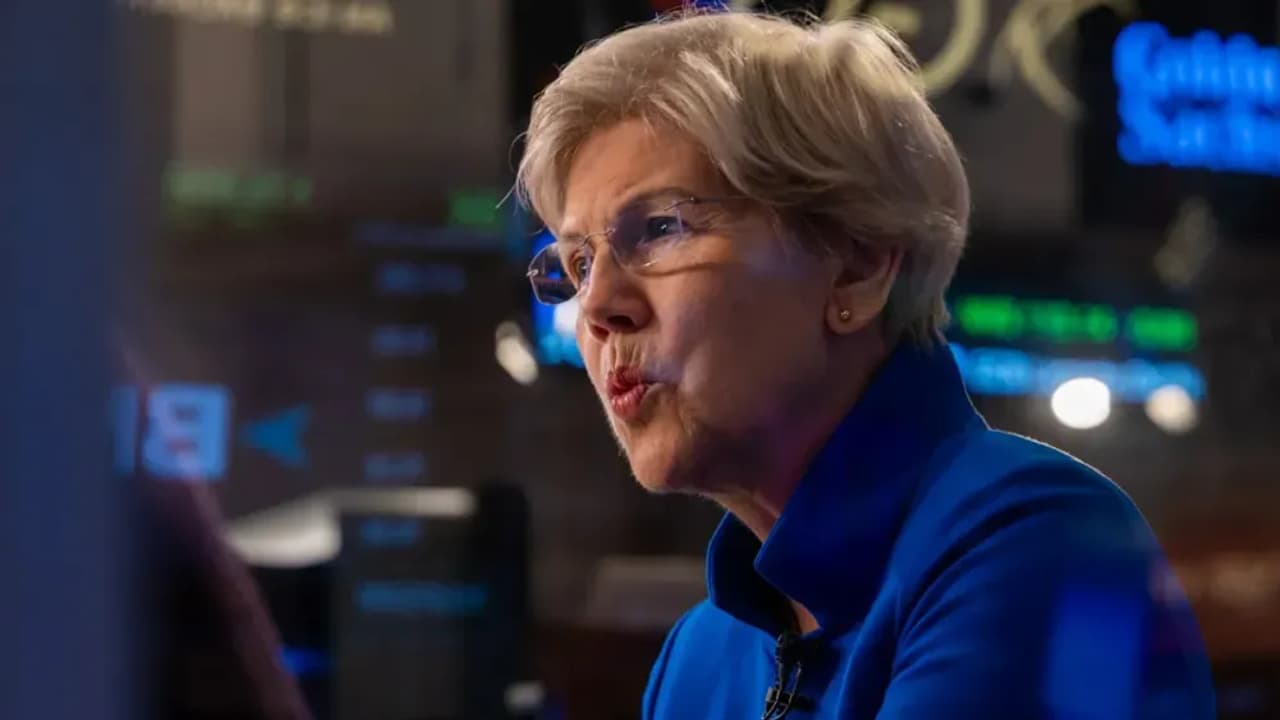 https://stocktwits.com/news articles/markets/equity/trump firing powell spark market crash two bit dictatorship elizabeth warren cautions/chQEDkTRbfq
