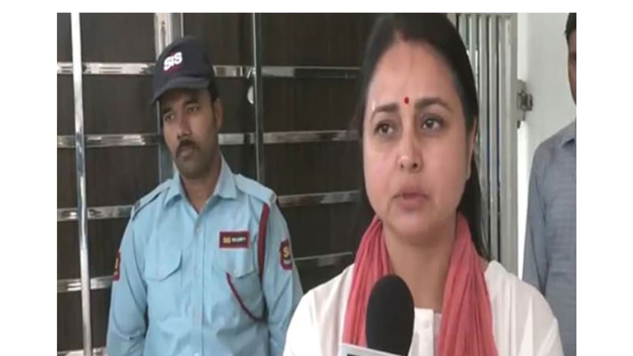 RJD leader Rohini Acharya (Photo/ANI) RJD leader Rohini Acharya (Photo/ANI)