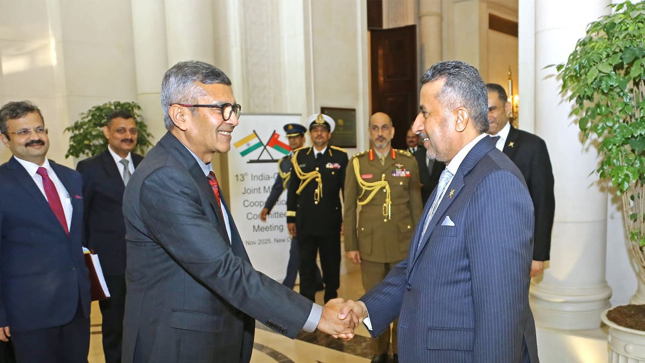 Defence Secretary Rajesh Kumar Singh and Secretary General, Ministry of Defence, Oman Dr Mohammed Bin Naseer Bin Ali Al Zaabi (Photo:X/@SpokespersonMoD) Defence Secretary Rajesh Kumar Singh and Secretary General, Ministry of Defence, Oman Dr Mohammed Bin Naseer Bin Ali Al Zaabi (Photo:X/@SpokespersonMoD)