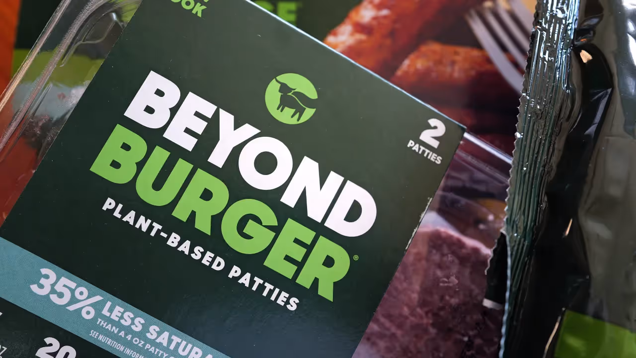 https://stocktwits.com/news articles/markets/equity/beyond meat stock set for another sizzling rally expanded walmart deal/cLG5cLMR3pD https://stocktwits.com/news articles/markets/equity/beyond meat stock set for another sizzling rally expanded walmart deal/cLG5cLMR3pD
