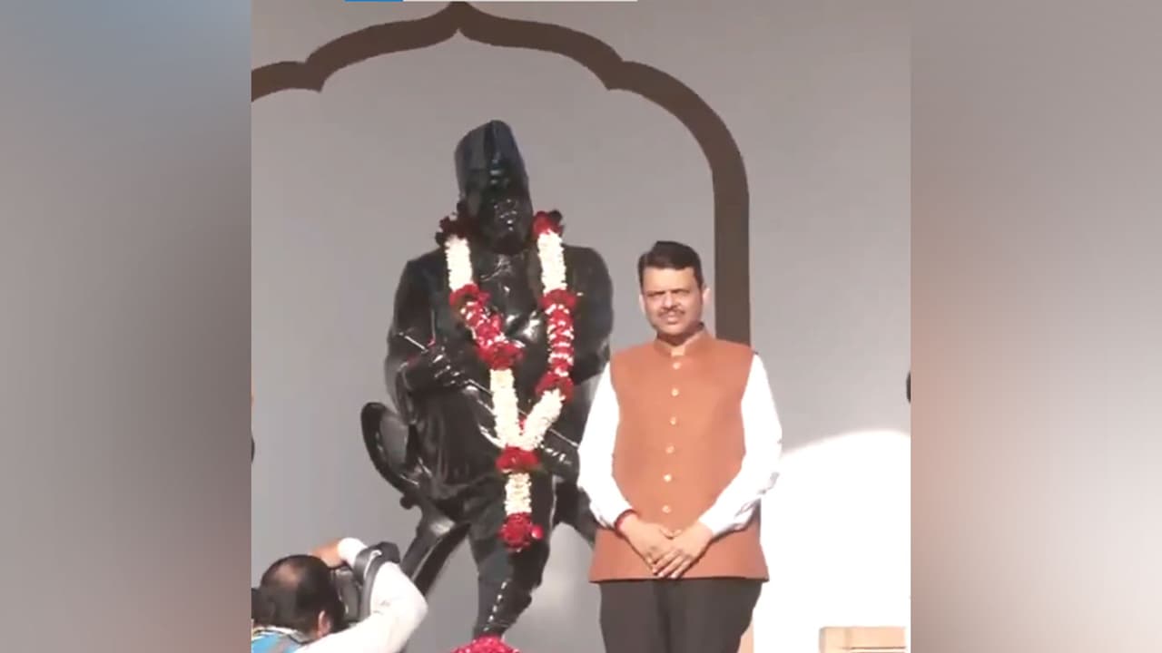Maharashtra CM Devendra Fadnavis at Smruti Mandir in Nagpur (Photo/ANI) Maharashtra CM Devendra Fadnavis at Smruti Mandir in Nagpur (Photo/ANI)