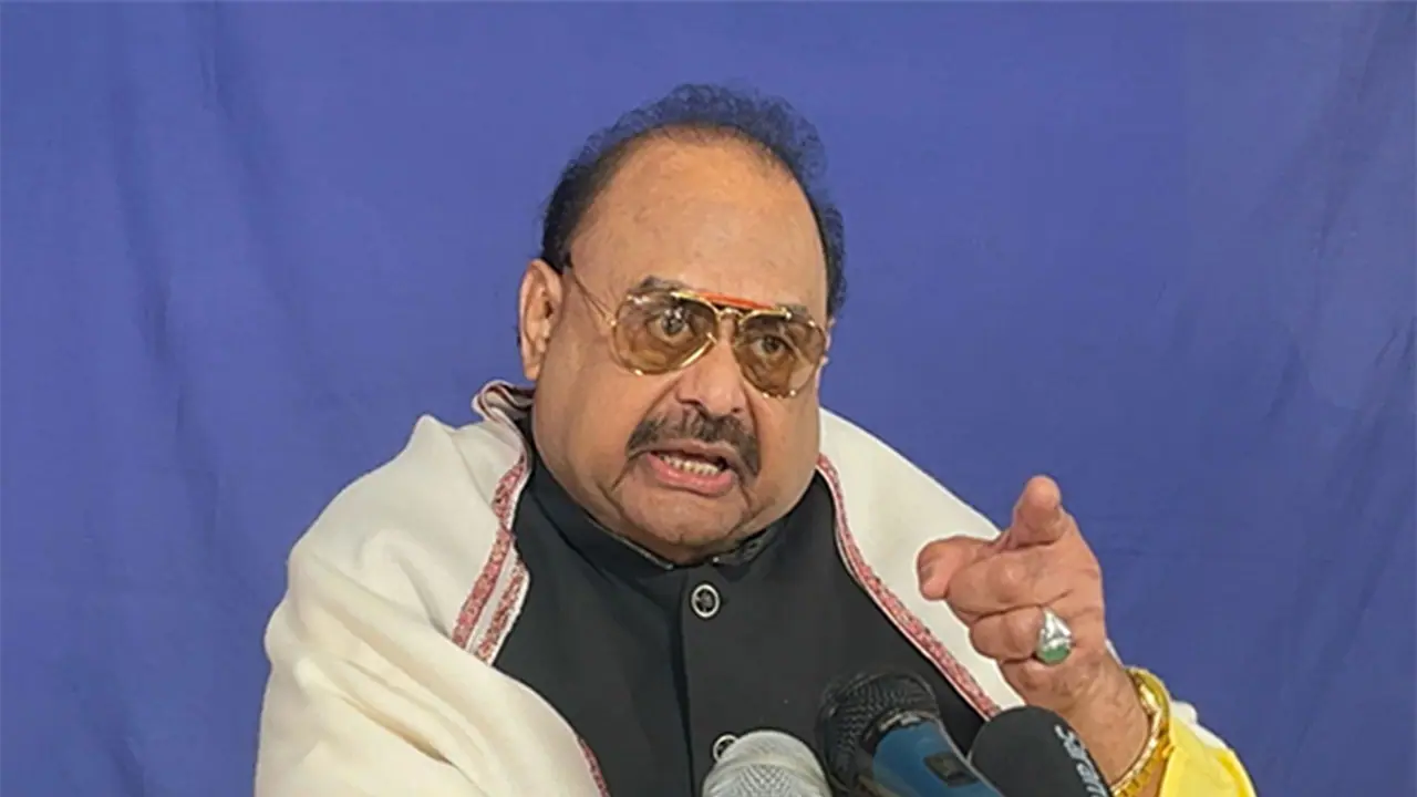 Muttahida Qaumi Movement (MQM) founder Altaf Hussain (File Photo/ANI) Muttahida Qaumi Movement (MQM) founder Altaf Hussain (File Photo/ANI)