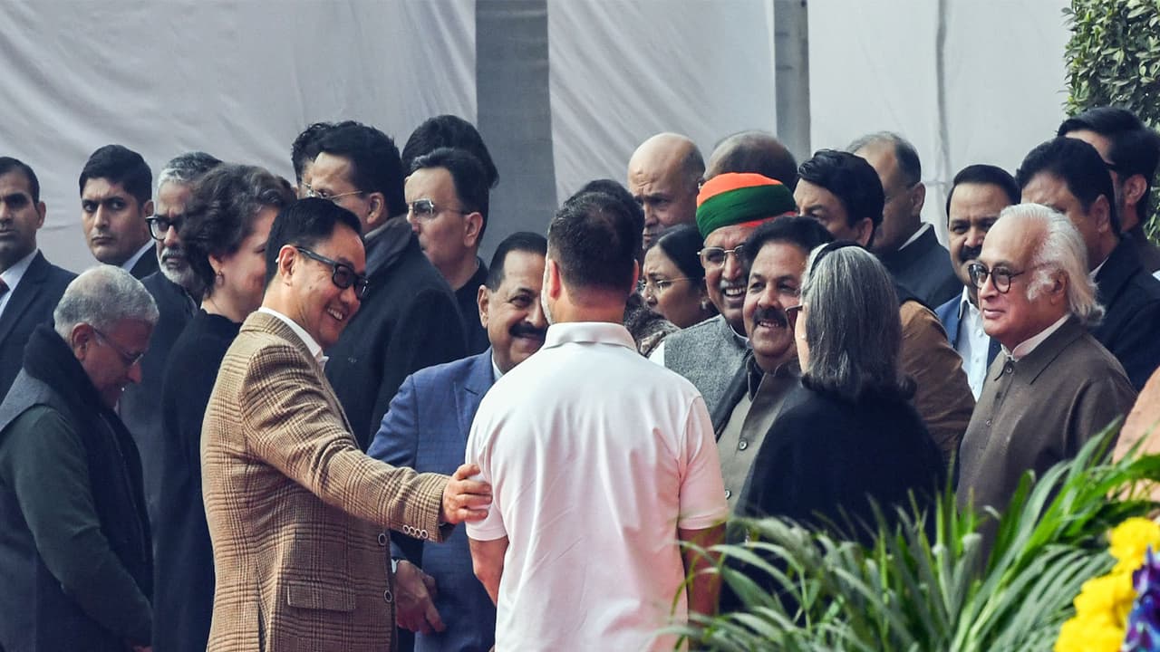 Union Parliamentary Affairs Minister Kiren Rijiju and LoP Lok Sabha Rahul Gandhi (File Photo/ANI) Union Parliamentary Affairs Minister Kiren Rijiju and LoP Lok Sabha Rahul Gandhi (File Photo/ANI)