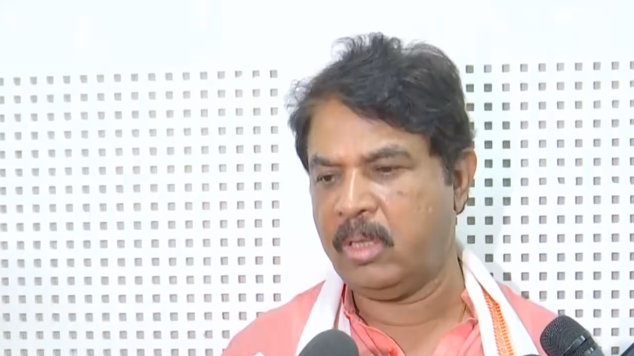 Karnataka Leader of Opposition and Bharatiya Janata Party (BJP) leader R Ashoka (Photo/ANI) Karnataka Leader of Opposition and Bharatiya Janata Party (BJP) leader R Ashoka (Photo/ANI)
