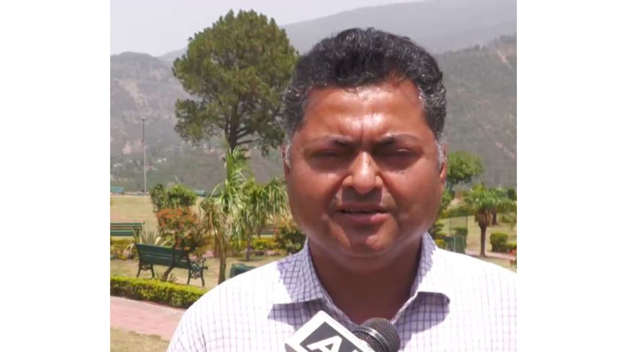 Assistant Floriculture Officer, Pawan Kumar (Photo/ANI) Assistant Floriculture Officer, Pawan Kumar (Photo/ANI)