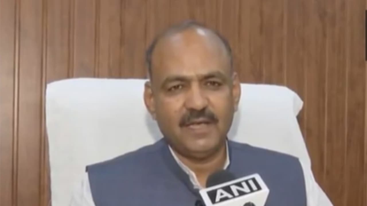 MP Waqf Board chairman Sanwar Patel (File Photo/ANI) MP Waqf Board chairman Sanwar Patel (File Photo/ANI)