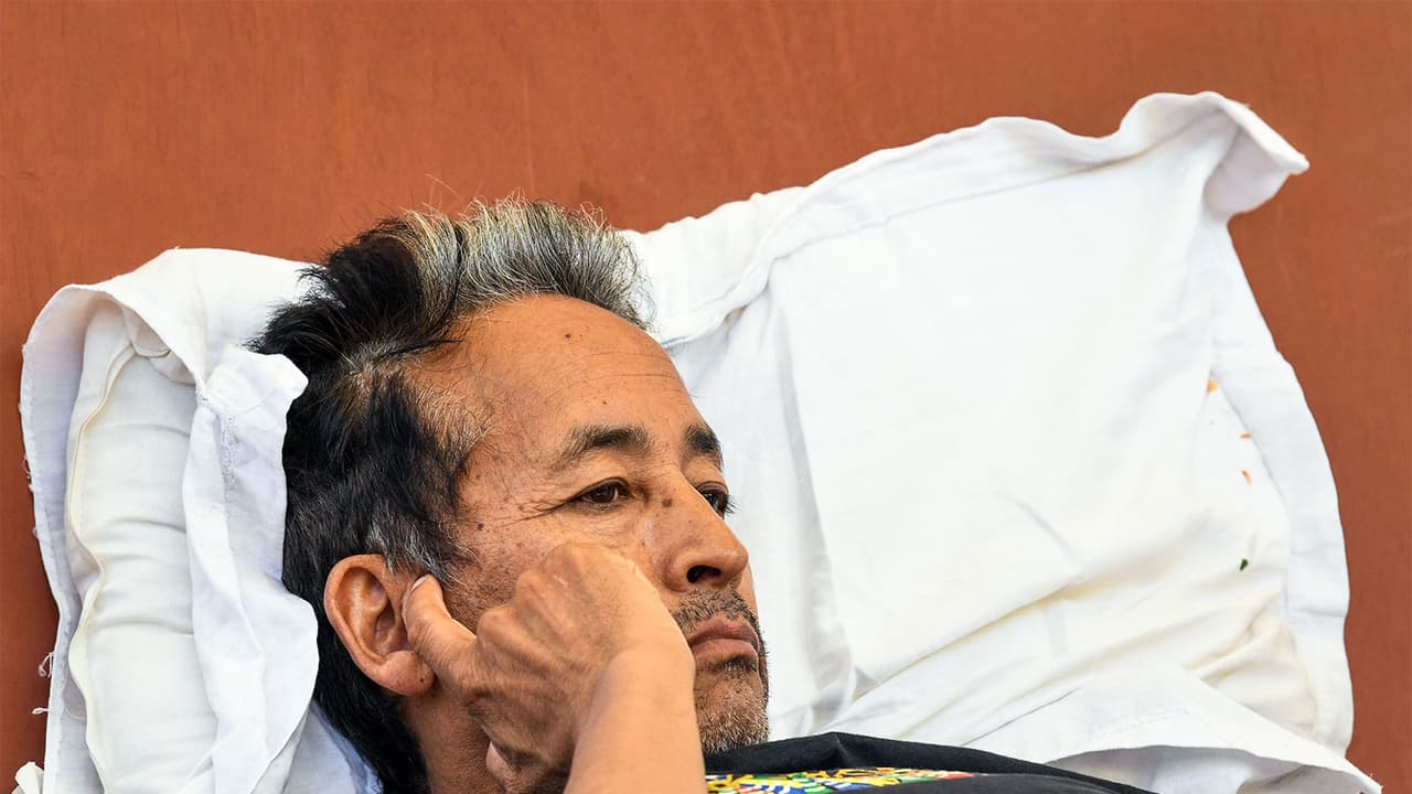 Activist Sonam Wangchuk during his hunger strike at Jantar Mantar (File Photo/ANI) Activist Sonam Wangchuk during his hunger strike at Jantar Mantar (File Photo/ANI)
