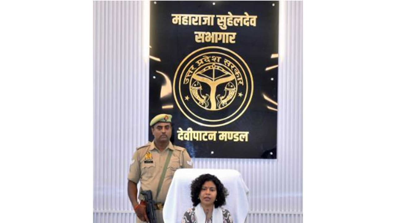 Commissioner Devi Patan Mandal, Durga Shakti Nagpal (Photo;X/Durga Shakti Nagpal) Commissioner Devi Patan Mandal, Durga Shakti Nagpal (Photo;X/Durga Shakti Nagpal)