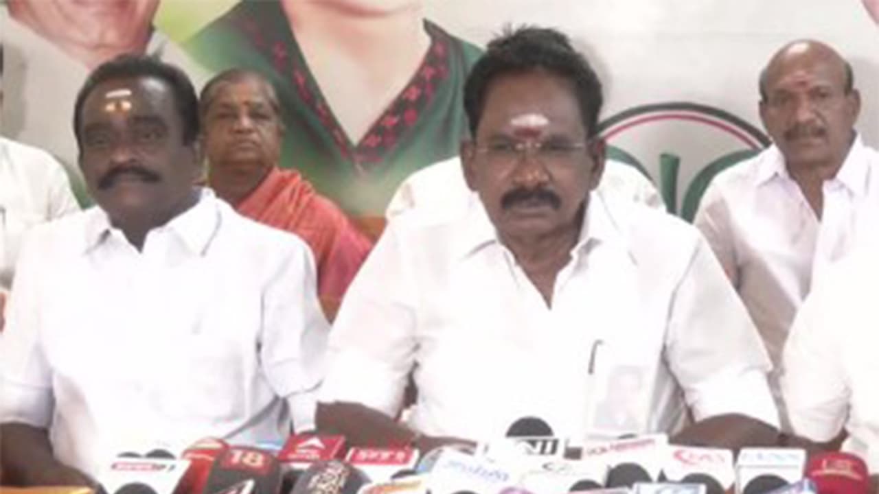 AIADMK leader Sellur Raju (Photo/ANI) AIADMK leader Sellur Raju (Photo/ANI)