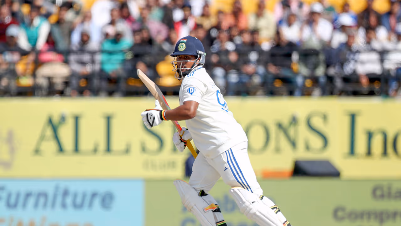 Sarfaraz Khan (File Photo/ANI) Sarfaraz Khan (File Photo/ANI)