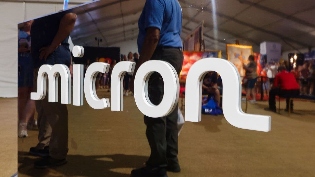 https://stocktwits.com/news articles/markets/equity/stocktwits tech watch micron s q4 report open ai developer conference keep ai trade in focus this week/cZMSZVwRBft https://stocktwits.com/news articles/markets/equity/stocktwits tech watch micron s q4 report open ai developer conference keep ai trade in focus this week/cZMSZVwRBft