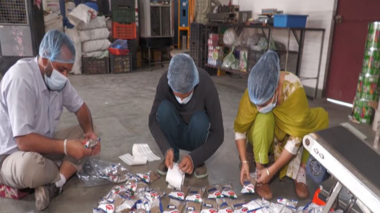 Woman entrepreneur expands organic spice business under government horticulture scheme (Photo/ANI) Woman entrepreneur expands organic spice business under government horticulture scheme (Photo/ANI)